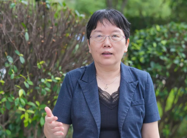十四届福州市政协全景回眸·委员风采｜市政协委员陈秀娟：深耕田野践初心 立足专业履好职