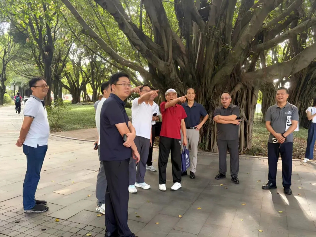 榕你来商量｜小小广告牌，民生大文章！福州市政协“微协商”走进左海公园